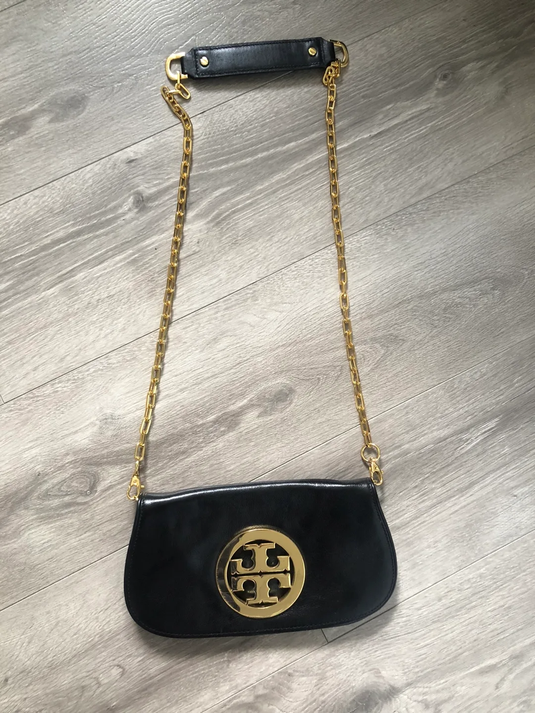 Authentic Tory Burch thumbnail