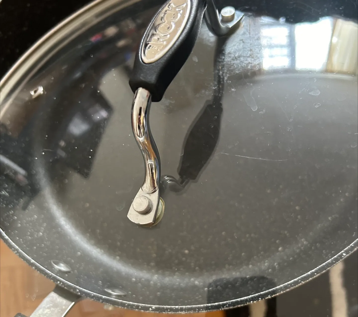 The Rock Frying Pan with Lid image indicator(2)