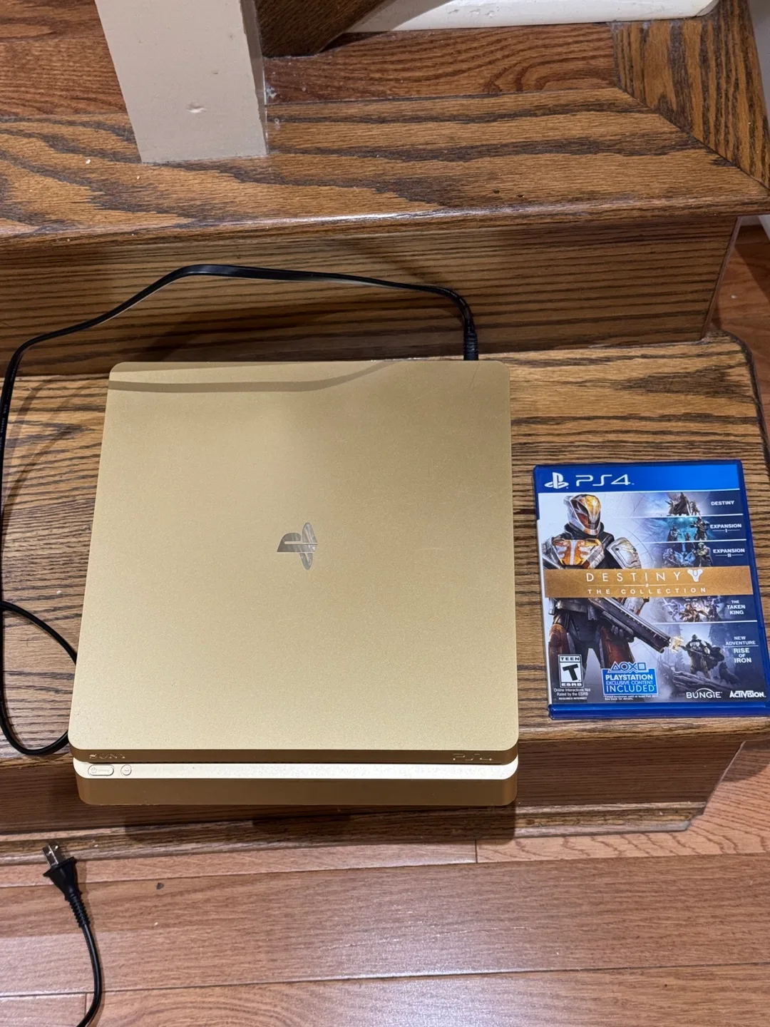 Gold Sony PlayStation PS4 with Destiny: The Collection thumbnail