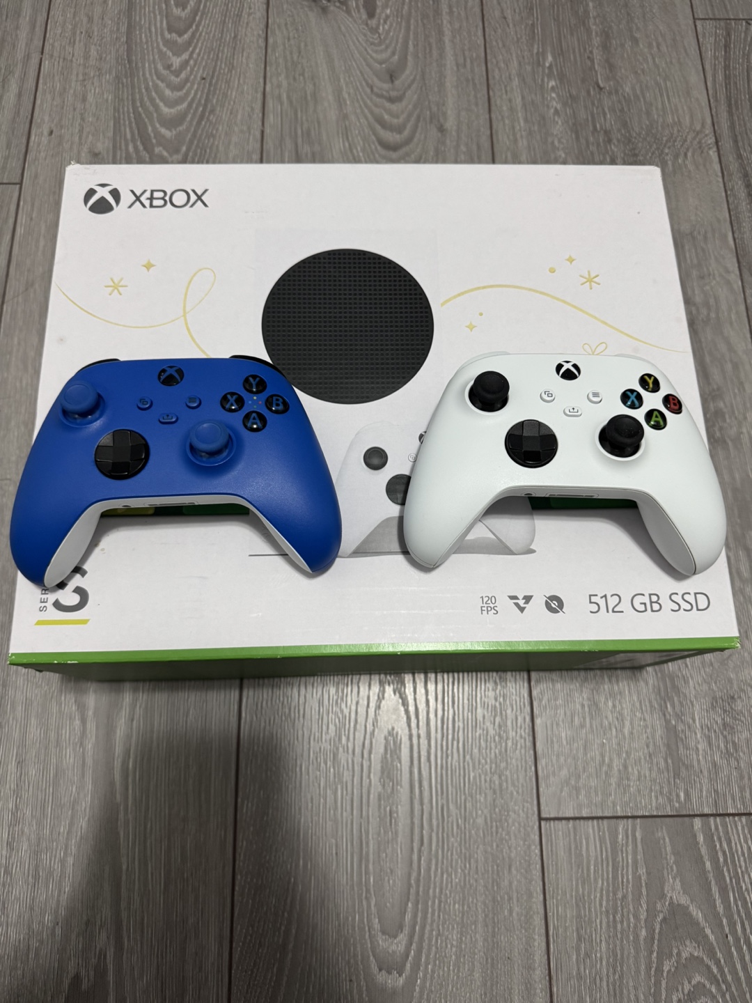 Xbox Series S Console - Like New - photo 4