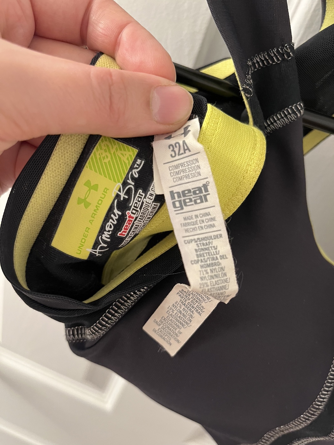 Under Armour sports bra 32A - photo 3