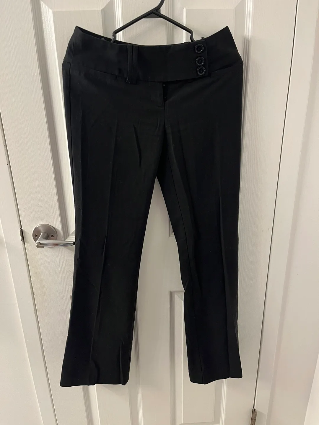 Size 1 black dress pants thumbnail