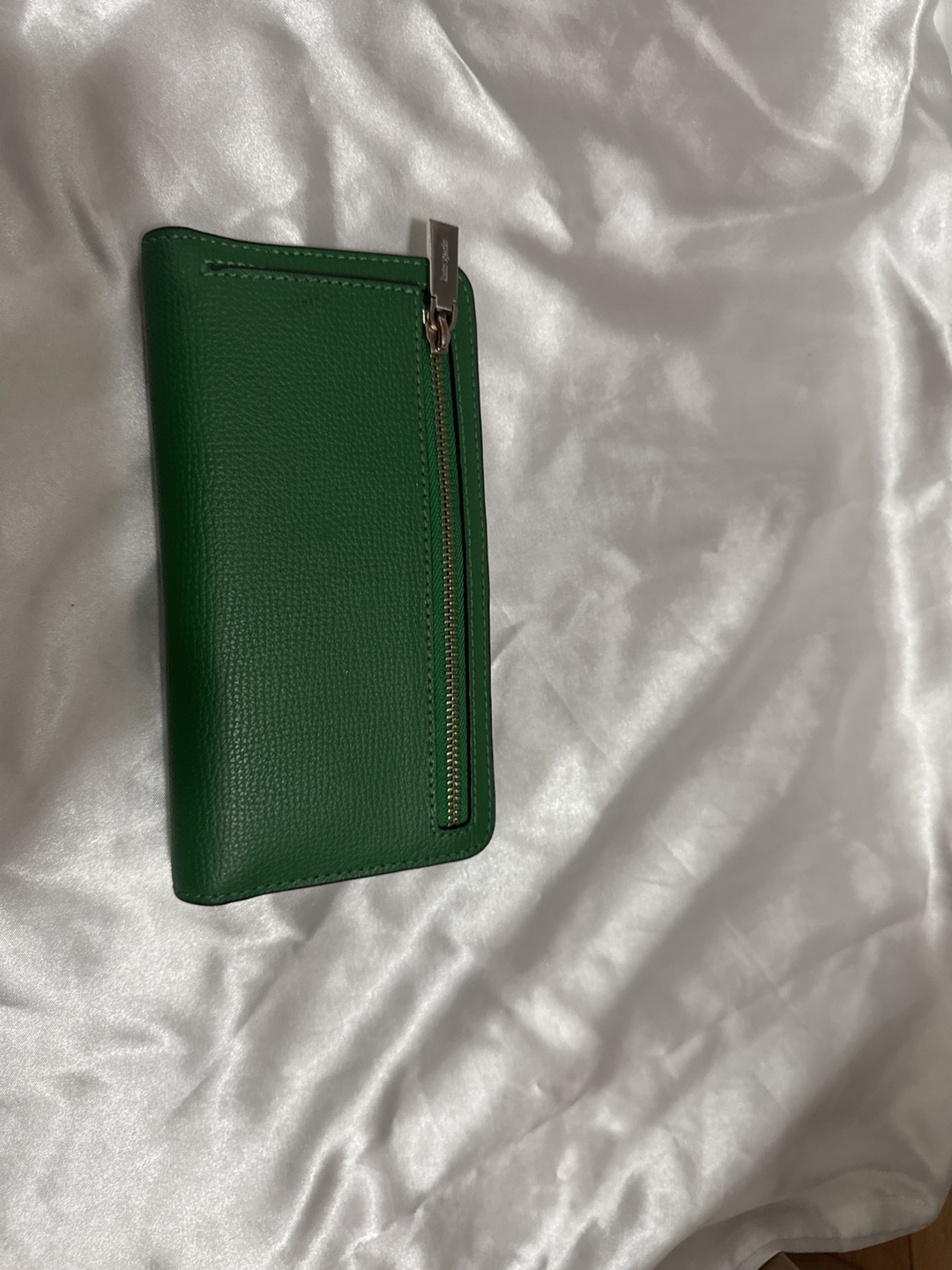 Kate Spade Green Wallet - photo 2