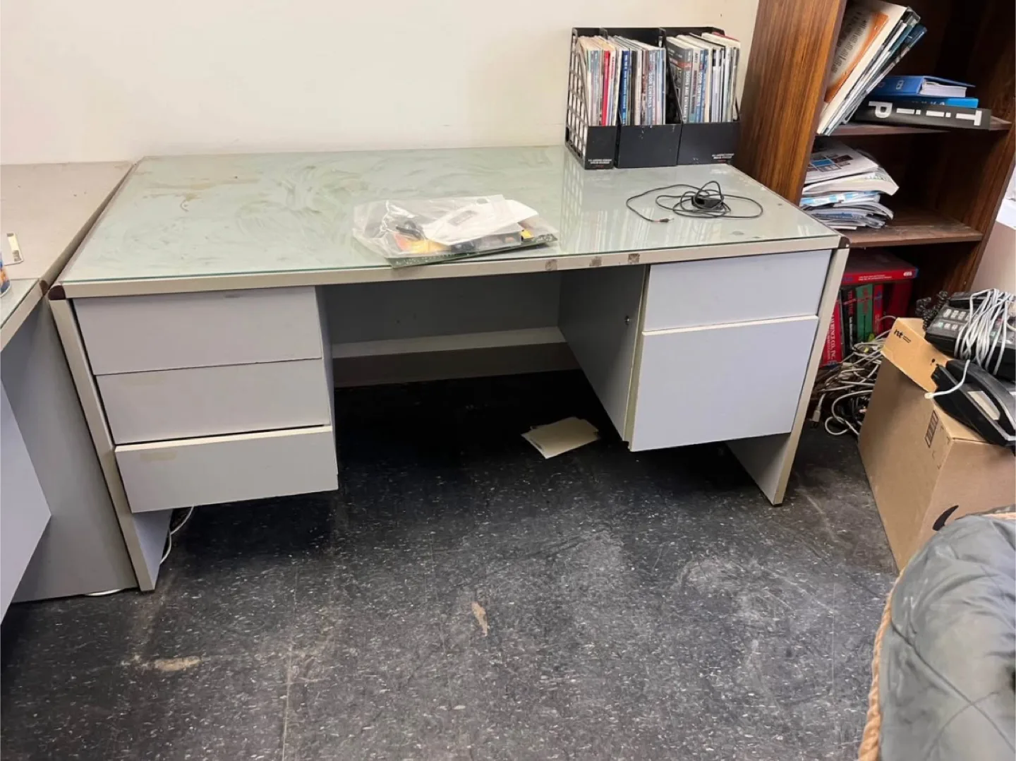 Used Office Desk thumbnail