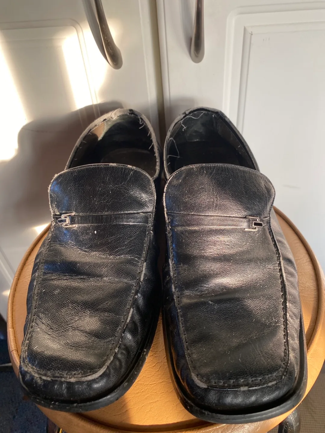 Men's Black Leather Loafers 🇨🇦 thumbnail
