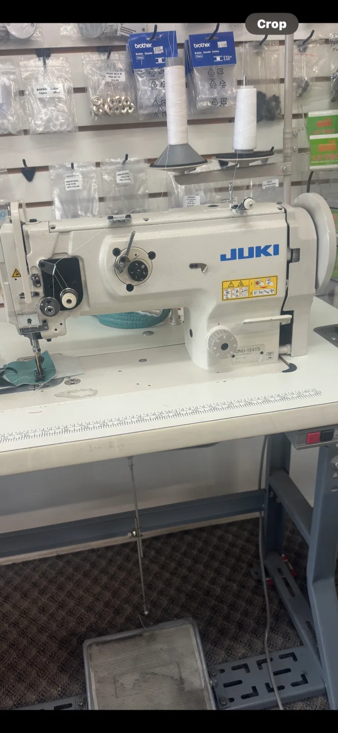JUKI DNU-1541S Industrial Sewing Machine thumbnail