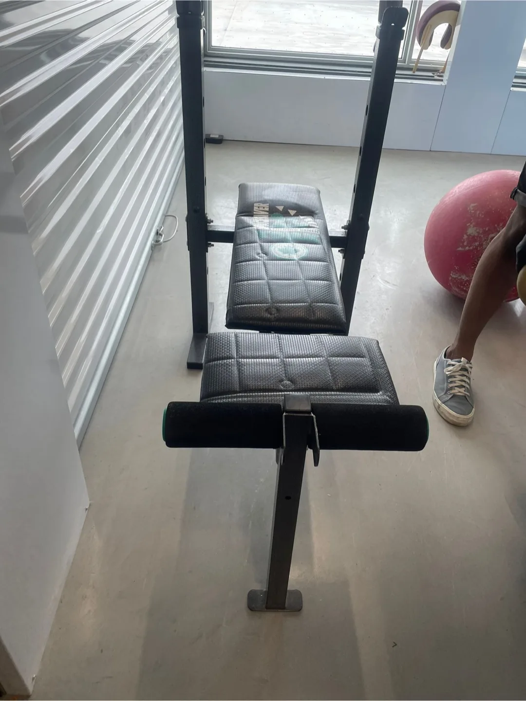 York Barbell Weight Bench image indicator(2)