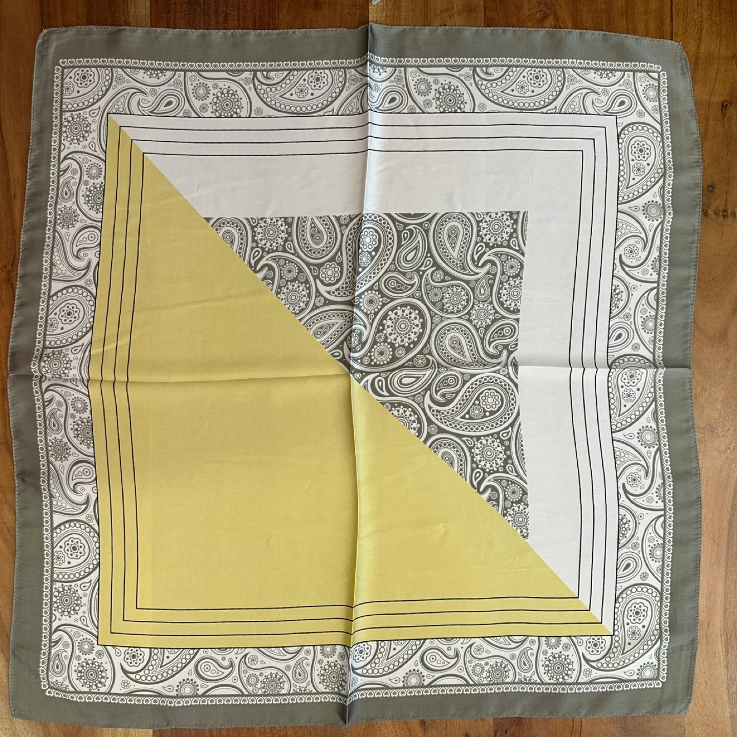 Assorted Decorative Scarves 26X26 image indicator(6)