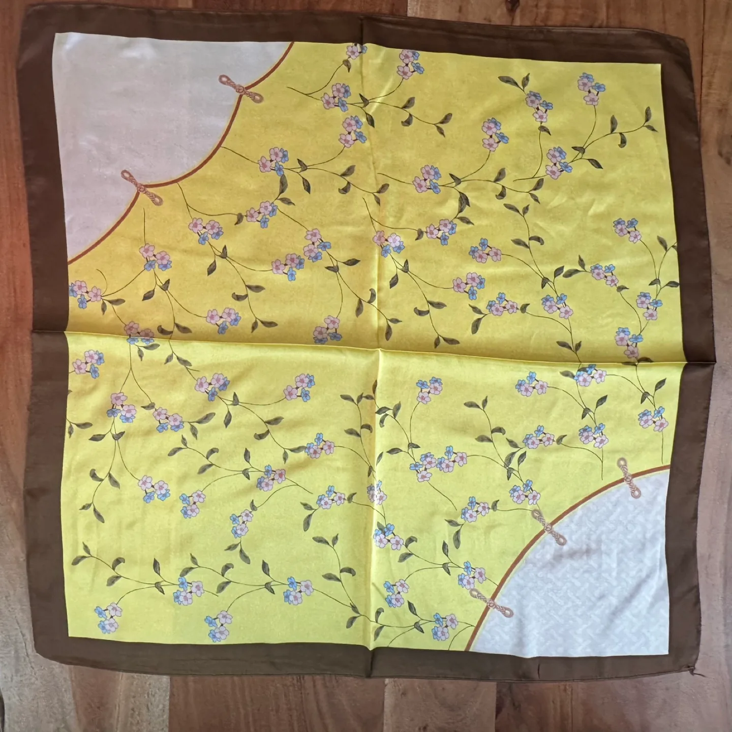 Assorted Decorative Scarves 26X26 image indicator(10)