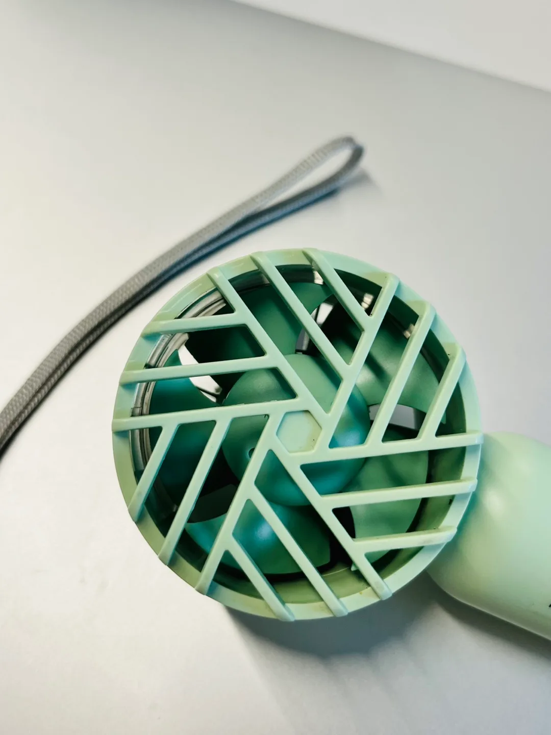 Portable Mini Fan image indicator(2)