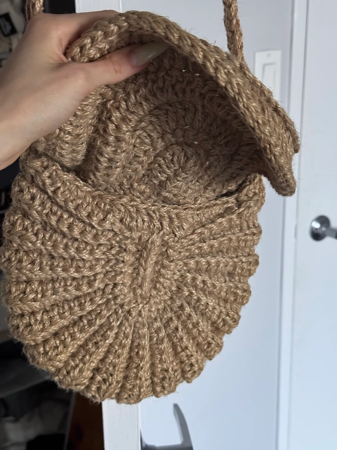 Handmade Jute Crochet Shoulder Bag image indicator(3)