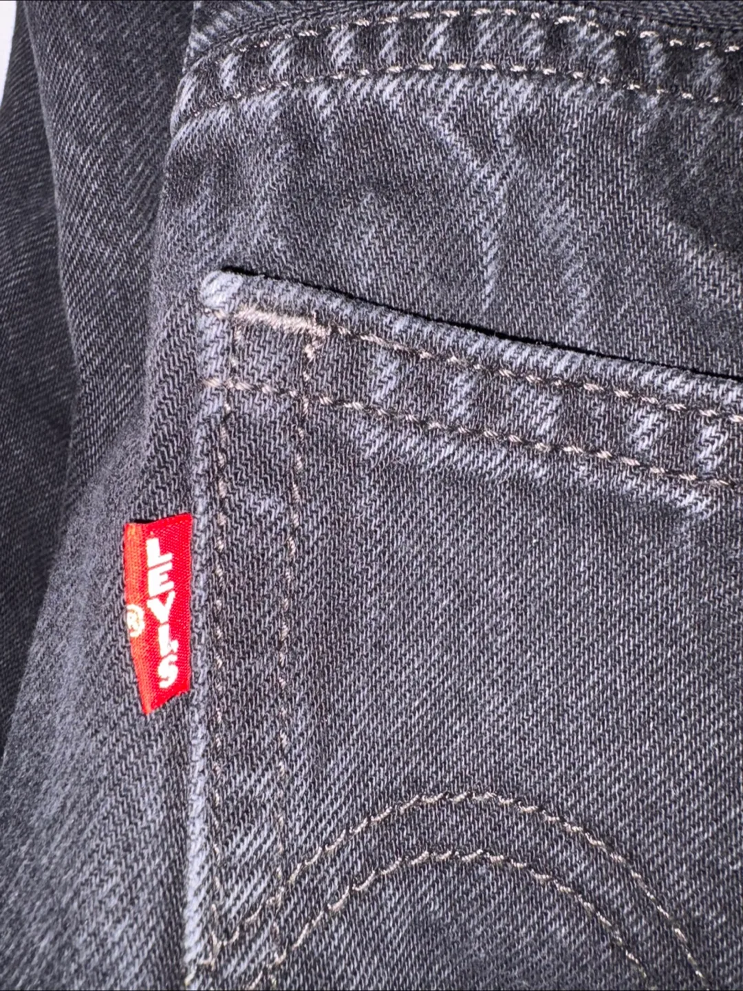 Levi's women Dad Jean, Size 27, Black image indicator(2)