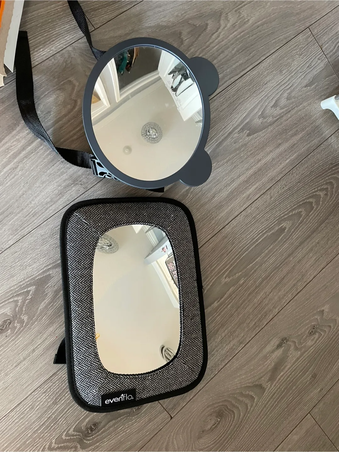 Evenflo Baby Car Mirrors (2) thumbnail