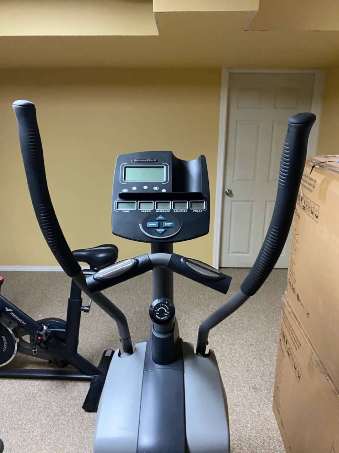NordicTrack Elliptical Machine thumbnail