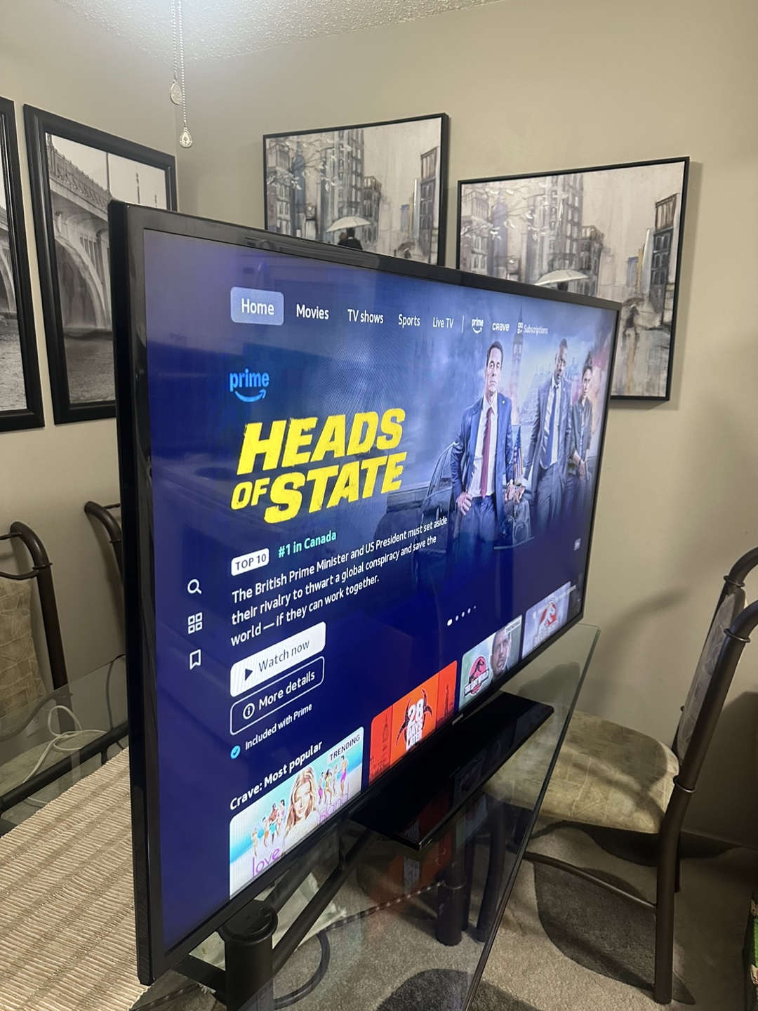 SAMSUNG 60-Inch 4K Smart TV, in excellent condition - photo 4