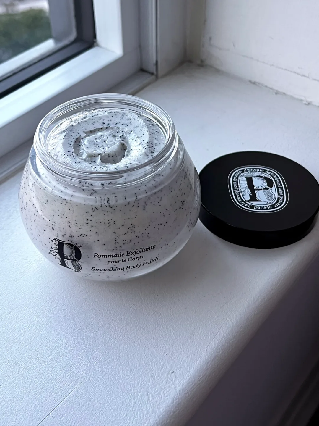Diptyque Pommade Smoothing Body Polish image indicator(2)