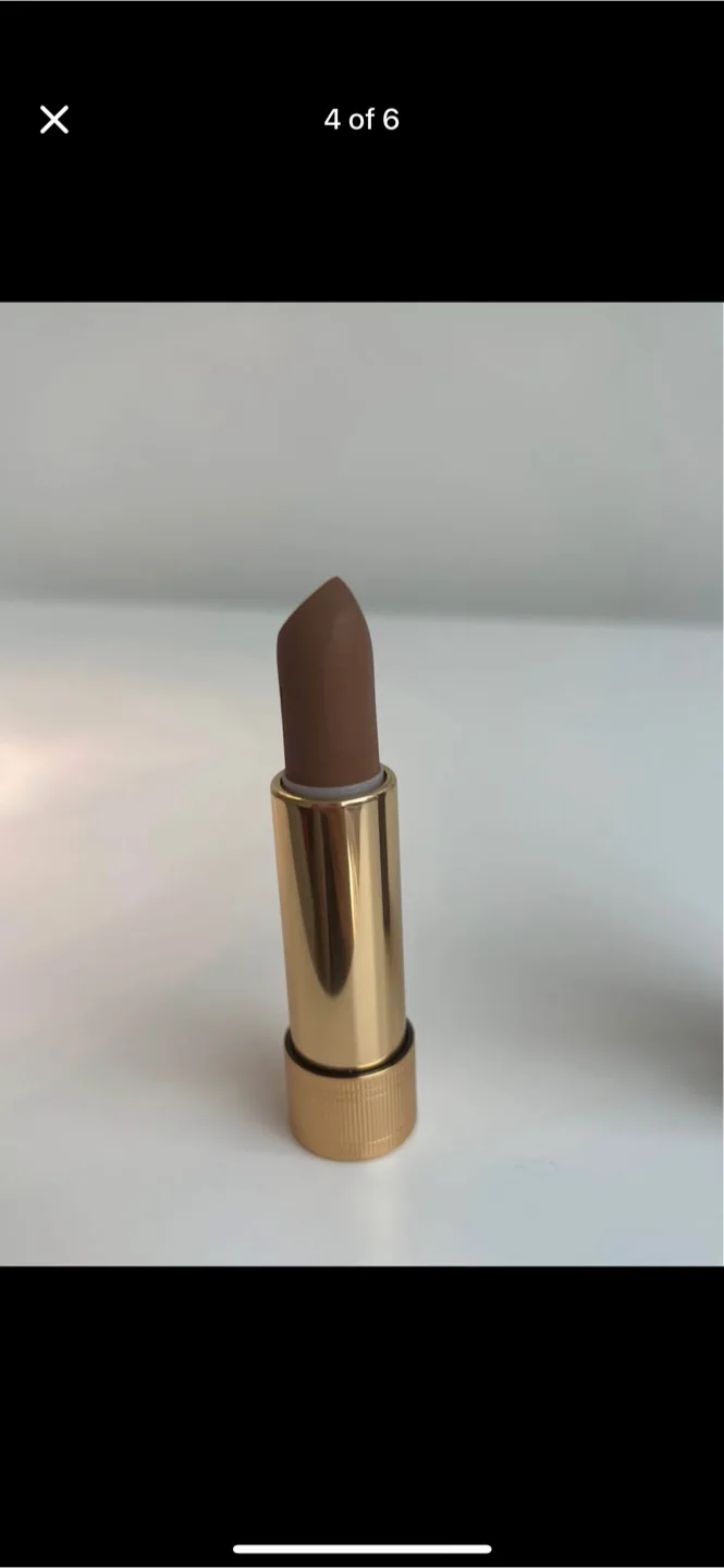 Gucci Rouge A Levres Mat Lipstick image indicator(2)