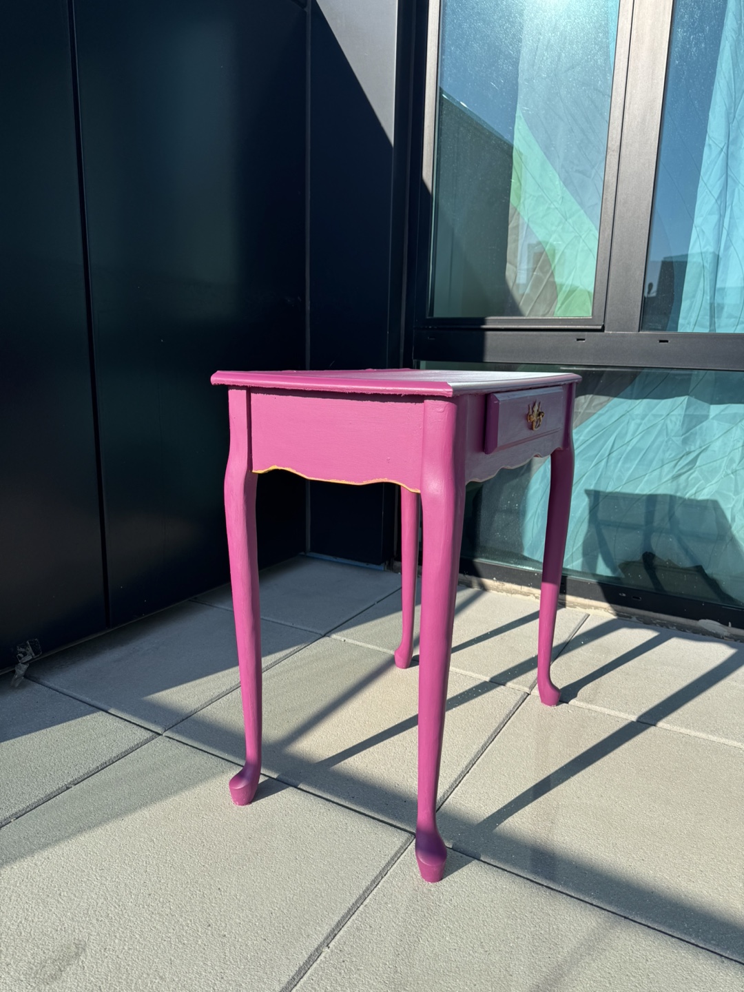 Vintage Pink Painted Side Table - photo 3