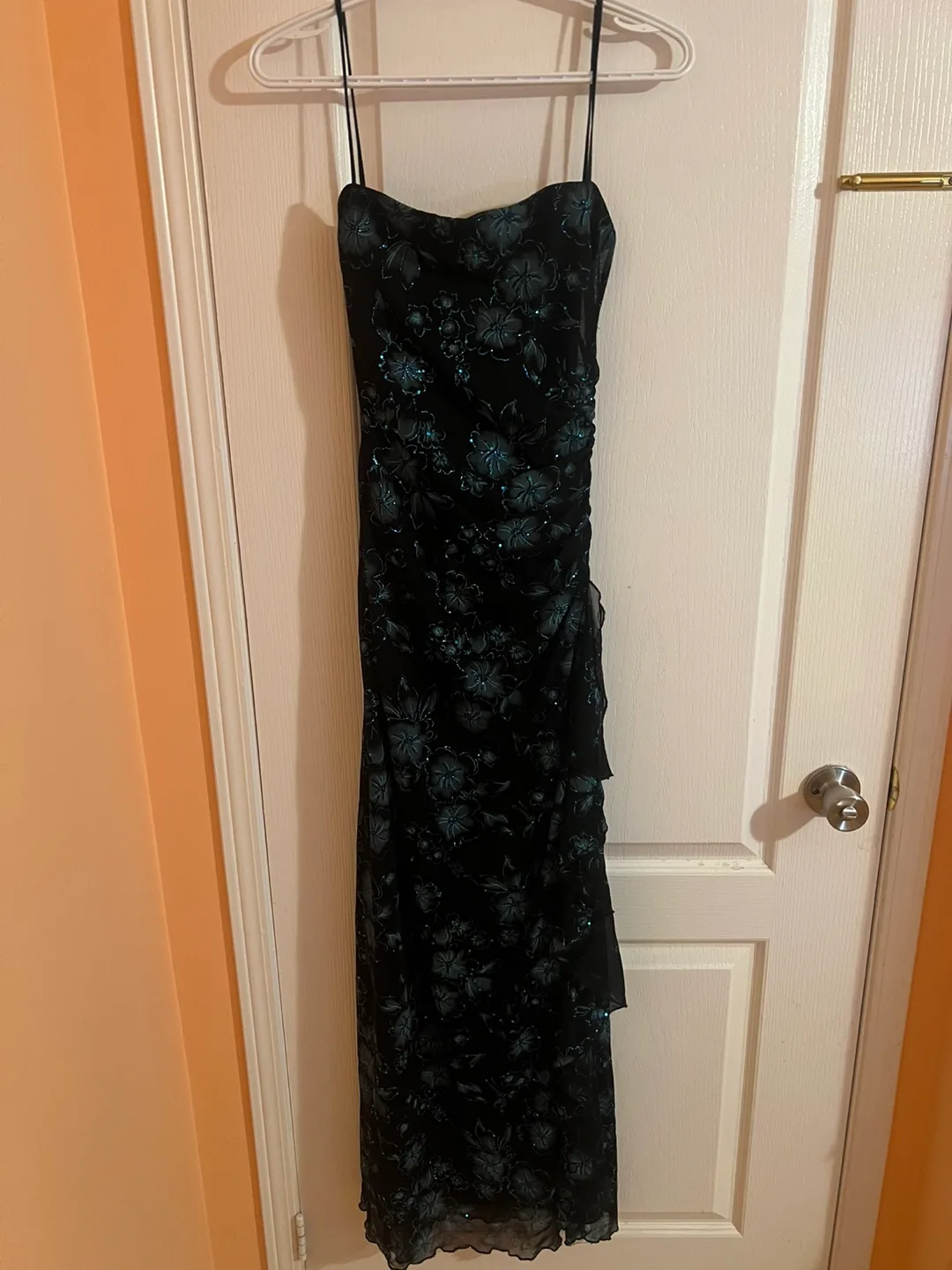 Prom dresses image indicator(4)