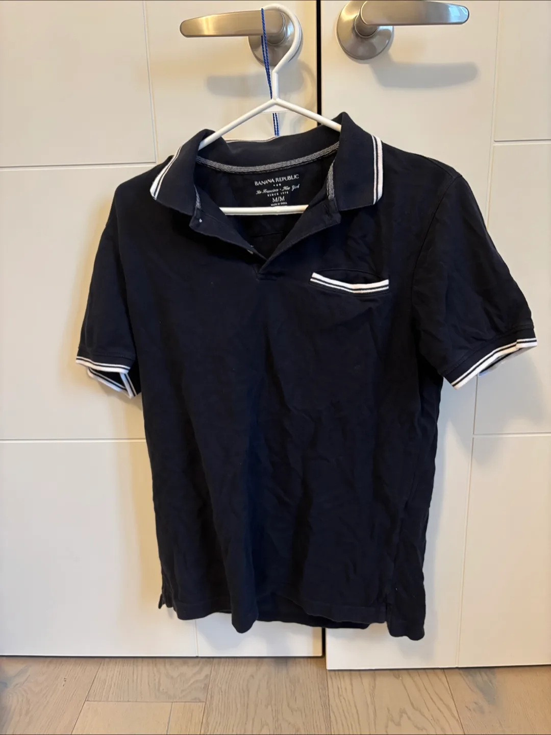 Banana Republic Polo Shirt - Size M thumbnail