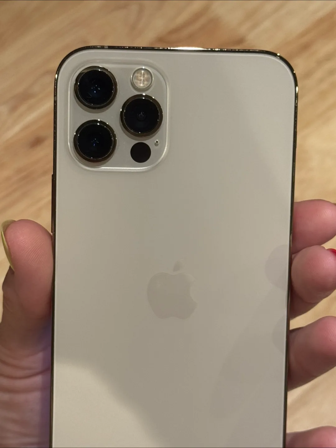 Apple iPhone 12 Pro - 128GB Gold image indicator(4)