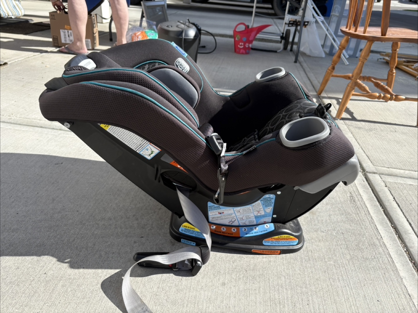 Graco Extend2Fit Car Seat - photo 2