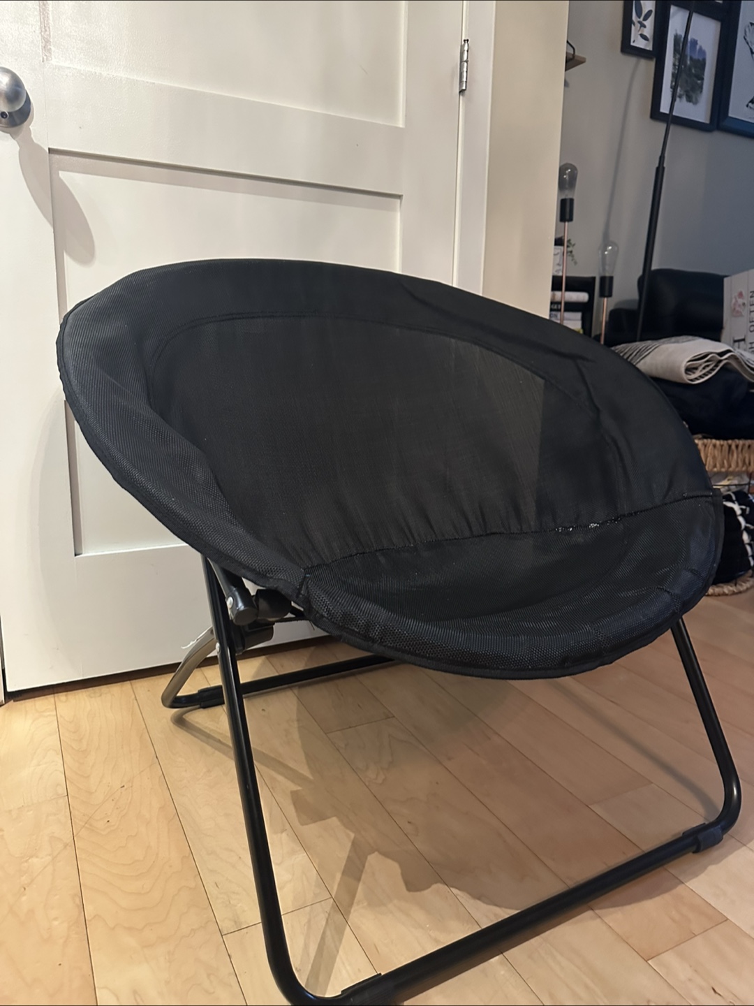 Black Saucer Chair - photo 2