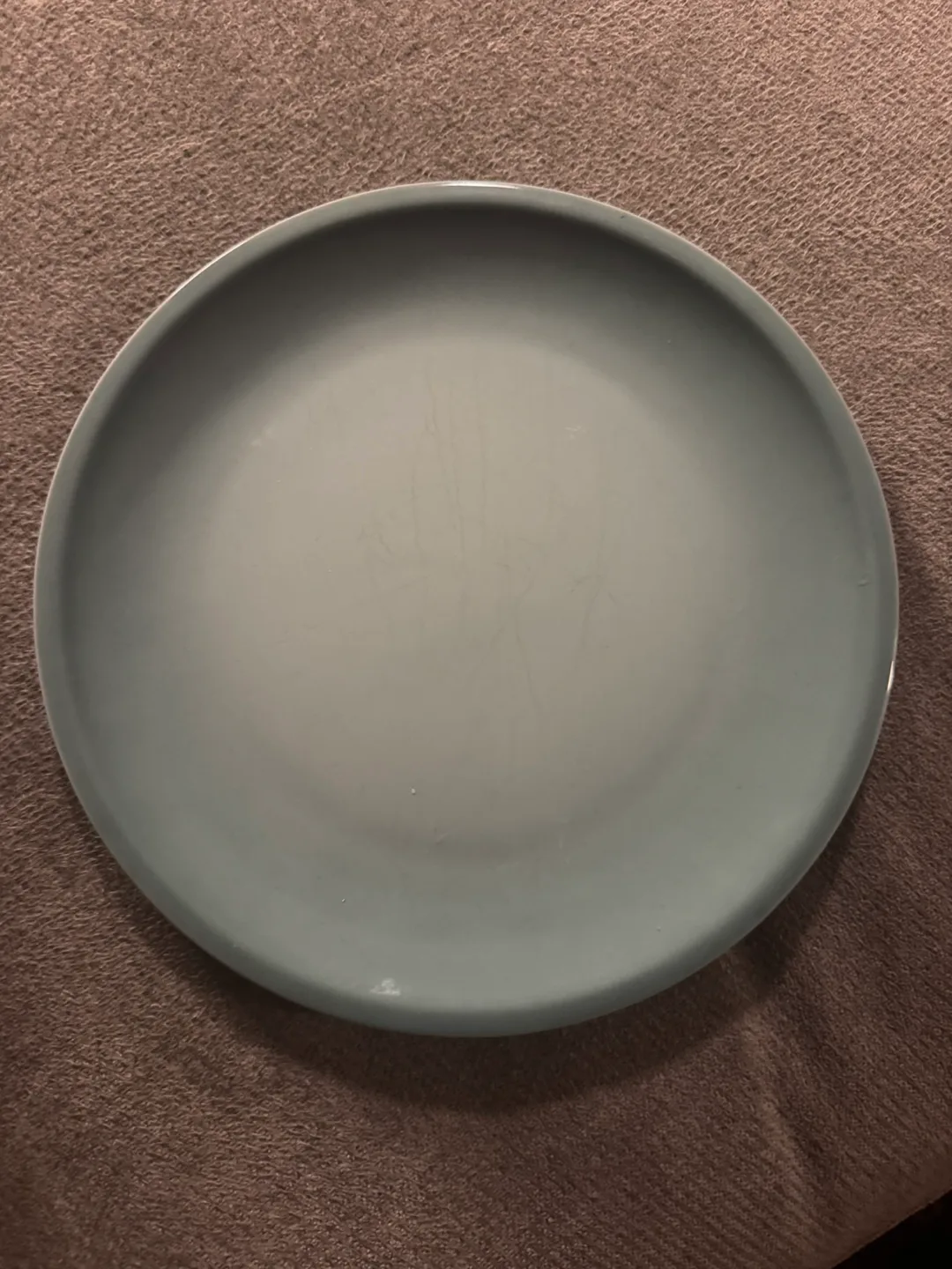 Le Creuset Plates thumbnail