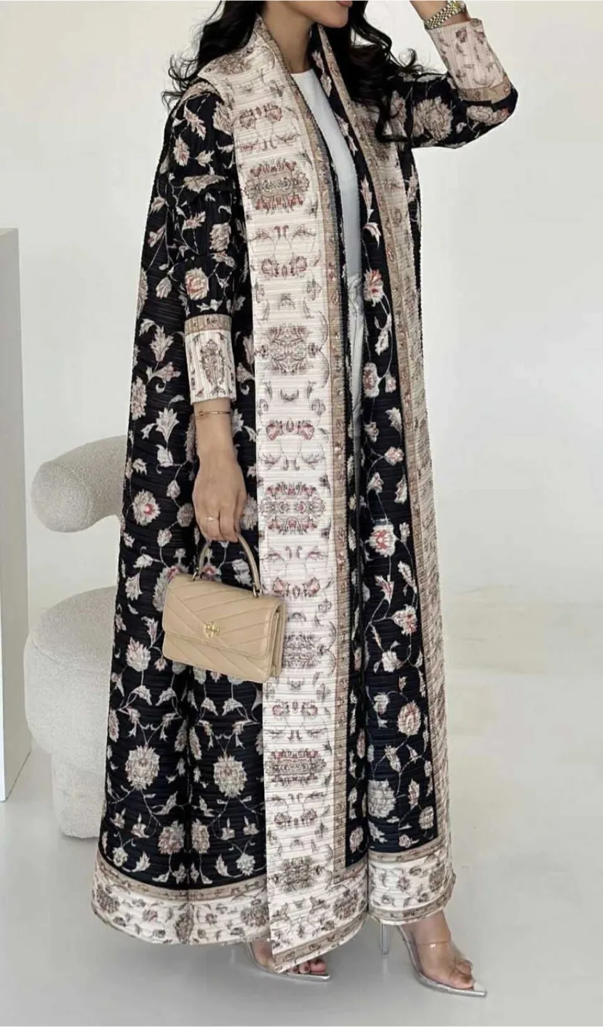 Brand new Elegant Floral Print Abaya -Length 54 thumbnail