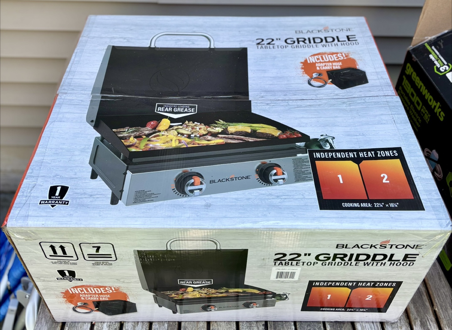 Blackstone 22" Tabletop Griddle with Hood - New in Box! - photo 3