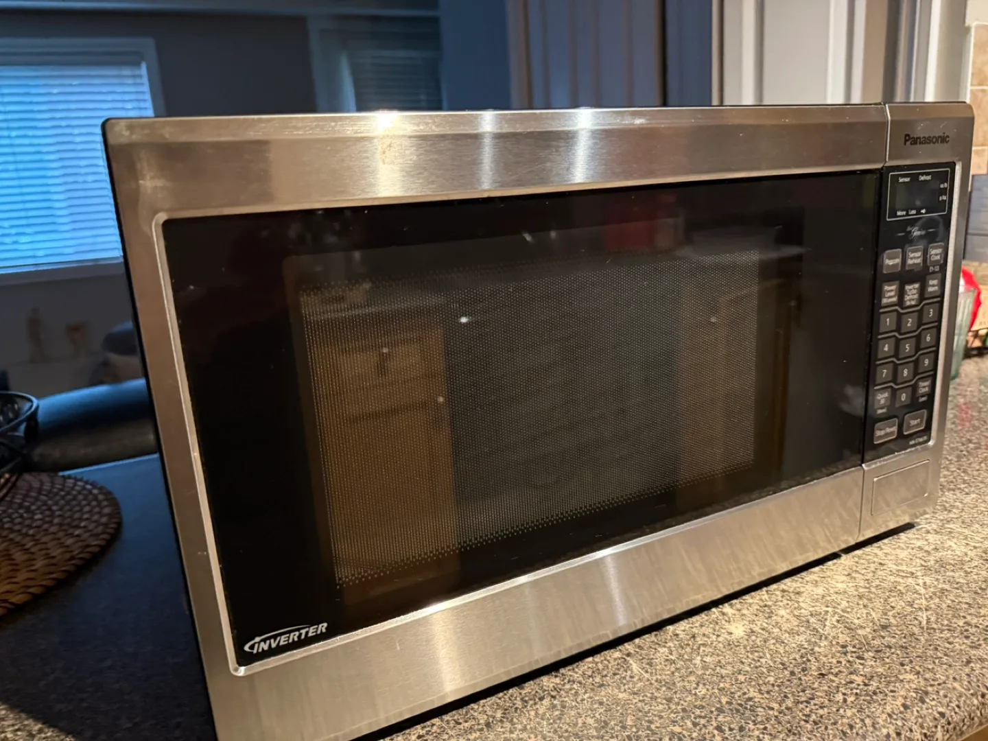 Panasonic Inverter Microwave Oven thumbnail