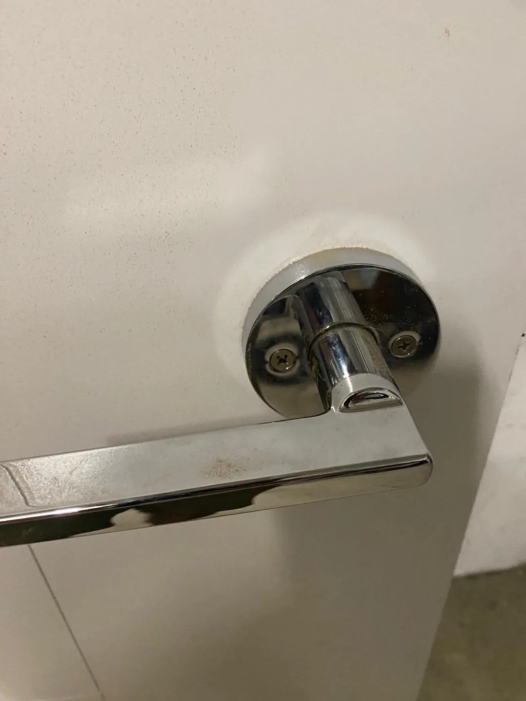 White Interior Door with Hardware image indicator(5)