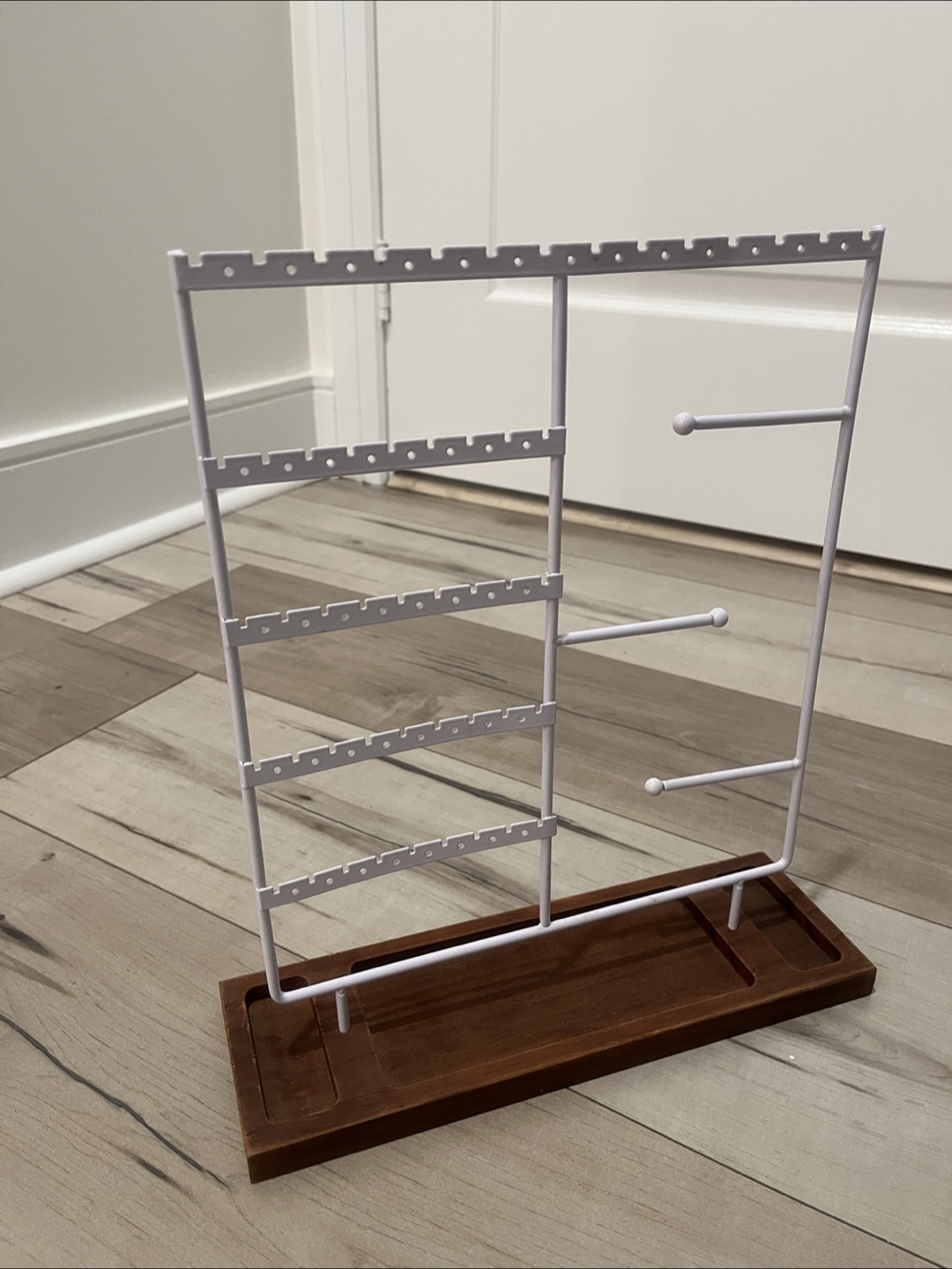 Free standing jewelry Holder - photo 2