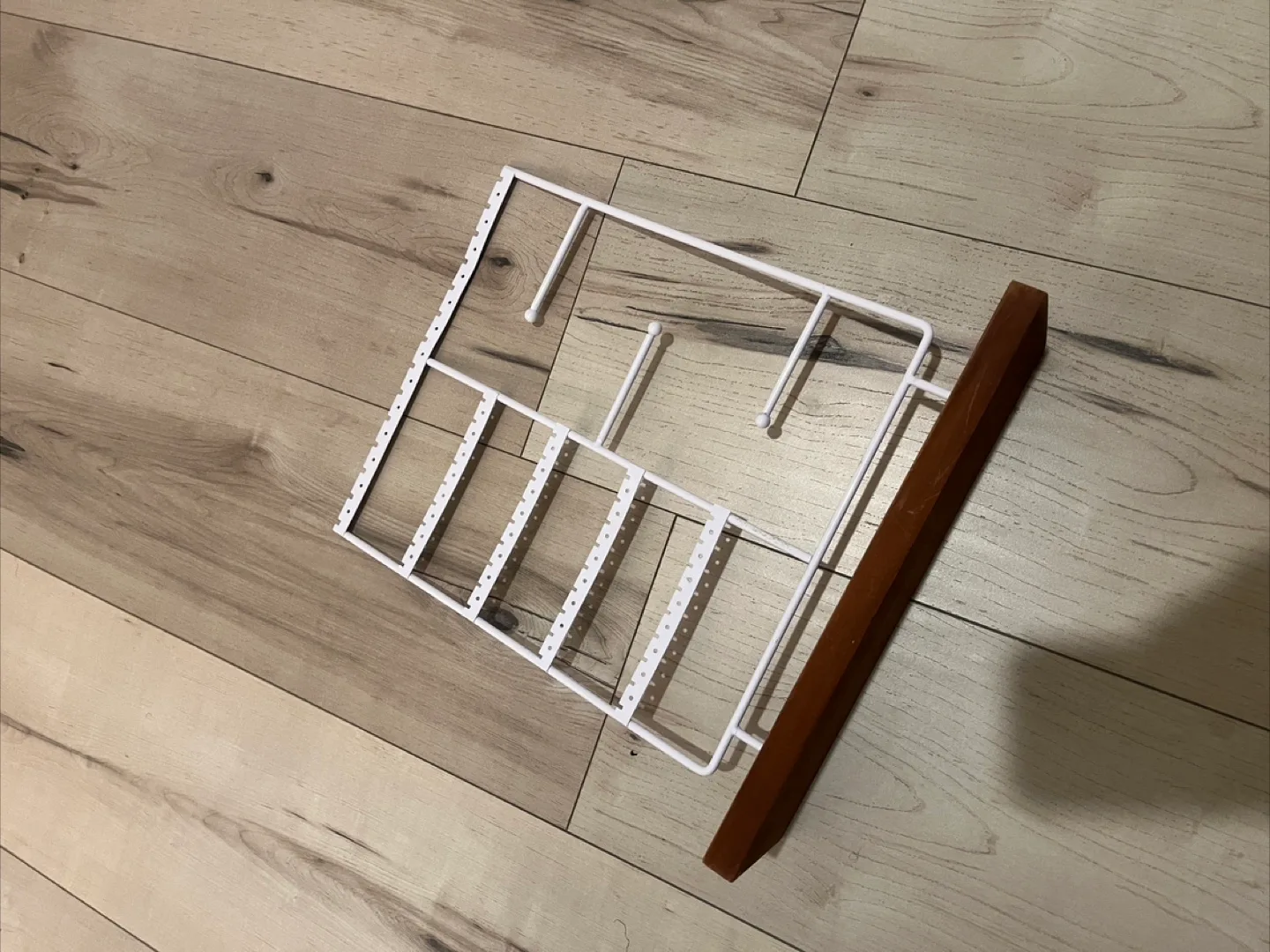 Free standing jewelry Holder thumbnail