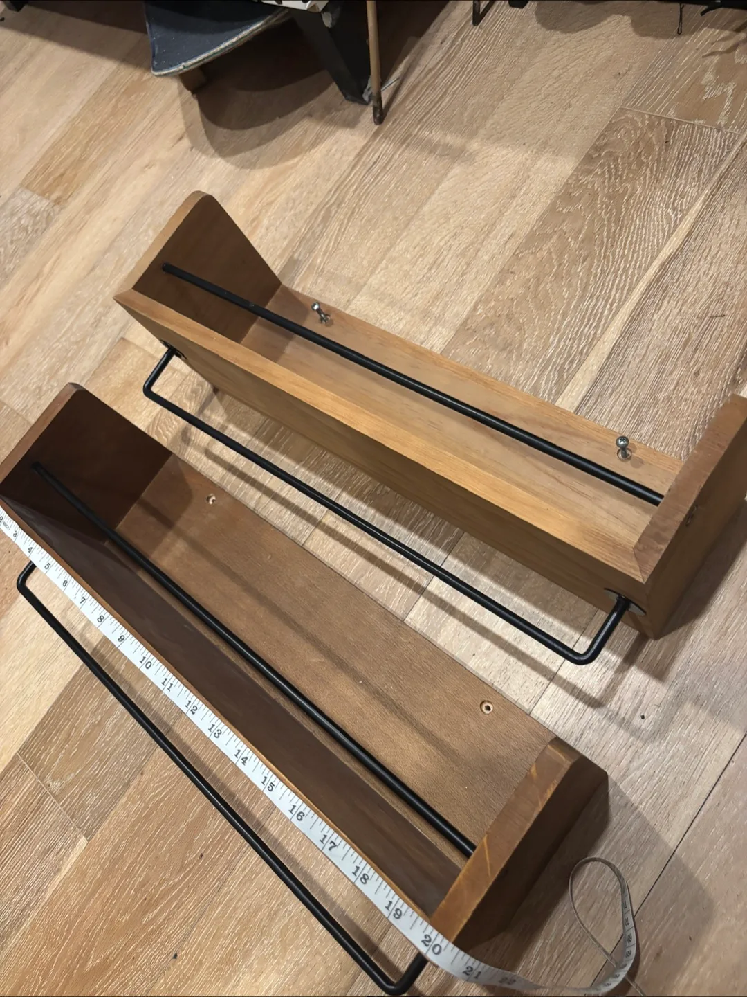 Wall Shelves with Utility Bar 🧡 image indicator(2)