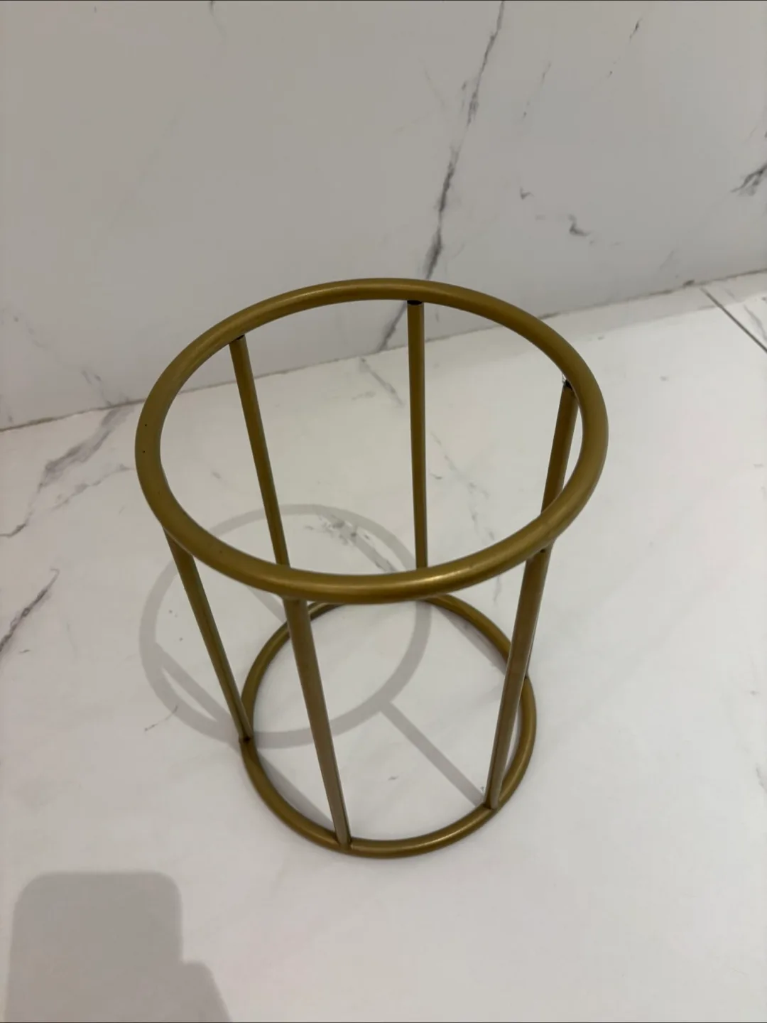 Gold Metal Plant Stand thumbnail