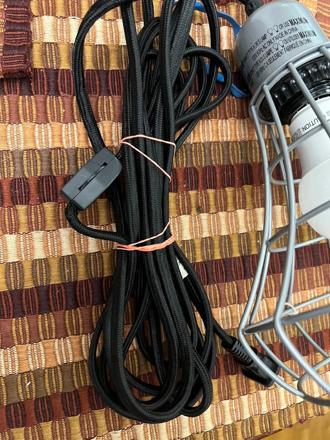 Maximum Work Light with Bulb with 14 feet cord image indicator(3)