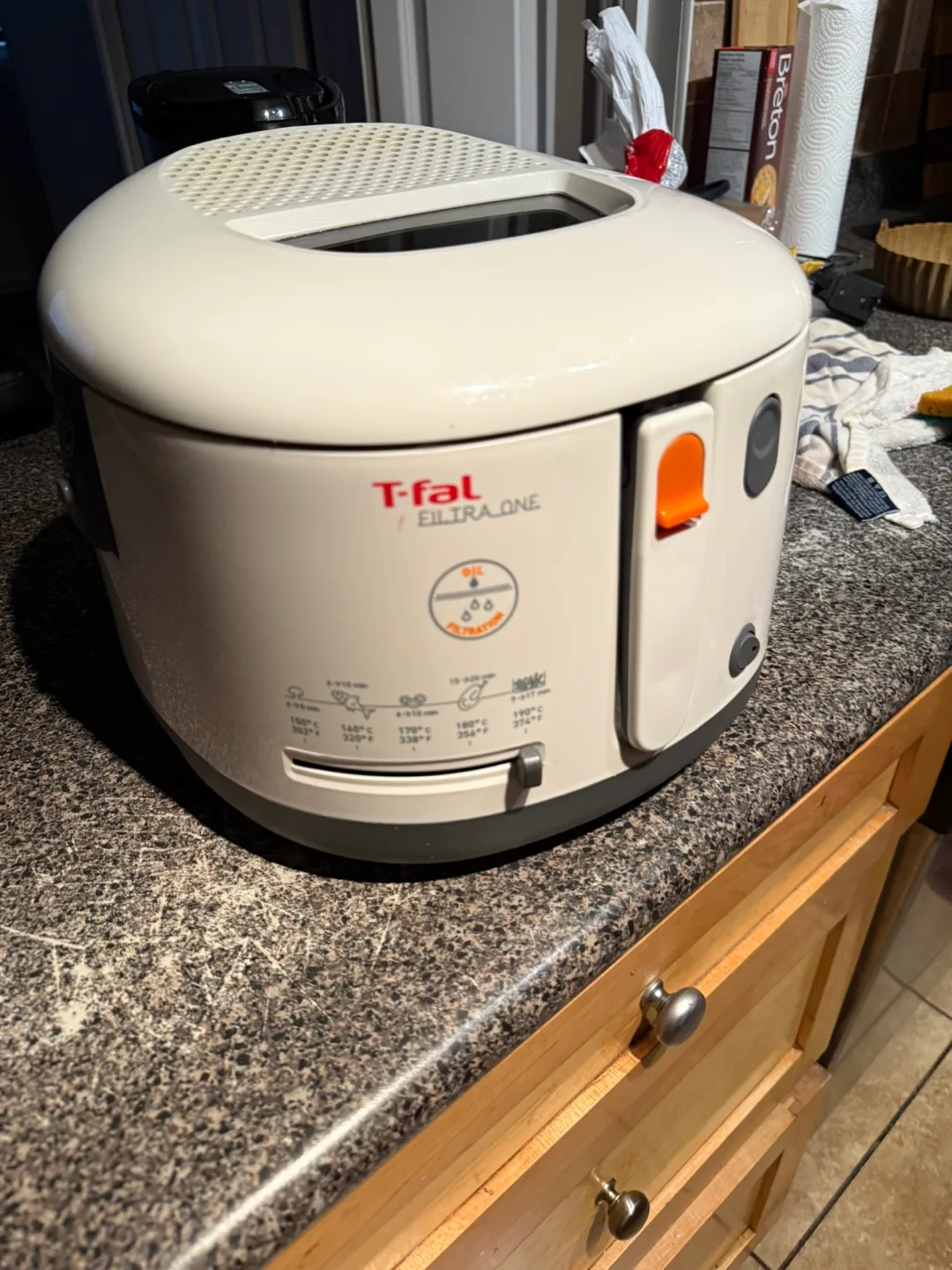 T-fal Filtra One Deep Fryer thumbnail