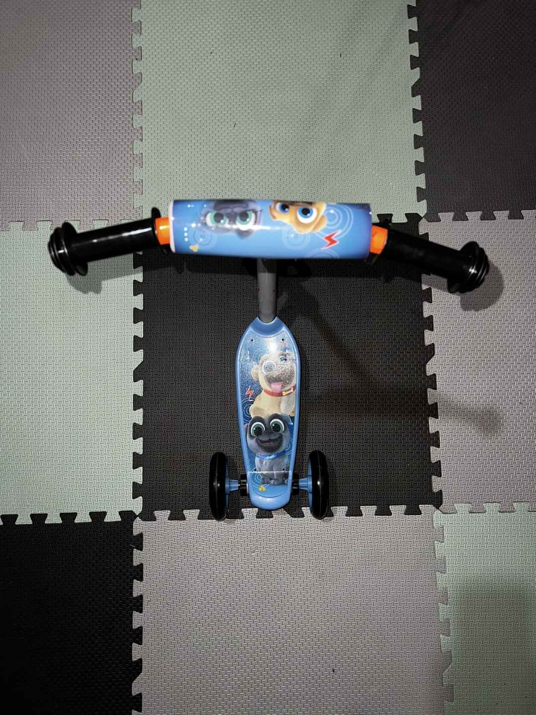 *FOR SALE**LIKE NEW**Kids' Scooter + Balance Bike** - photo 2