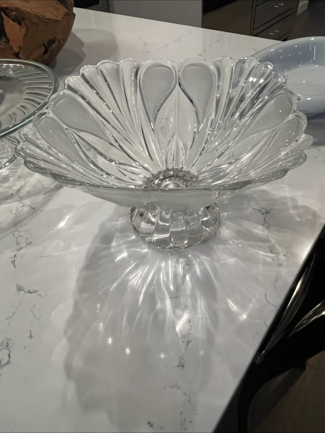 3 Glass & Ceramic Serving Dishes image indicator(4)