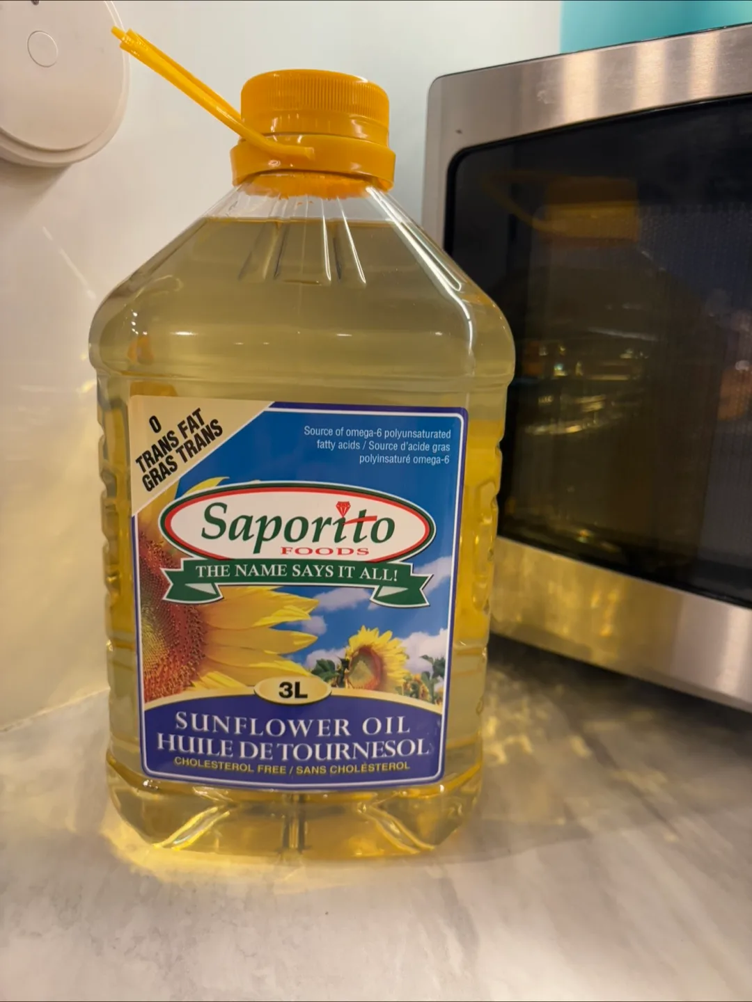 Unopened Saporito Sunflower Oil - 3L thumbnail