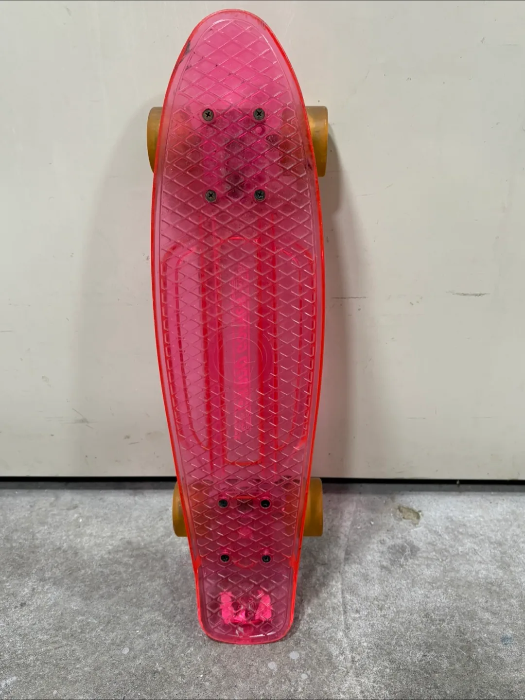 Plastic Grand Gopher Fantastic Skateboard thumbnail