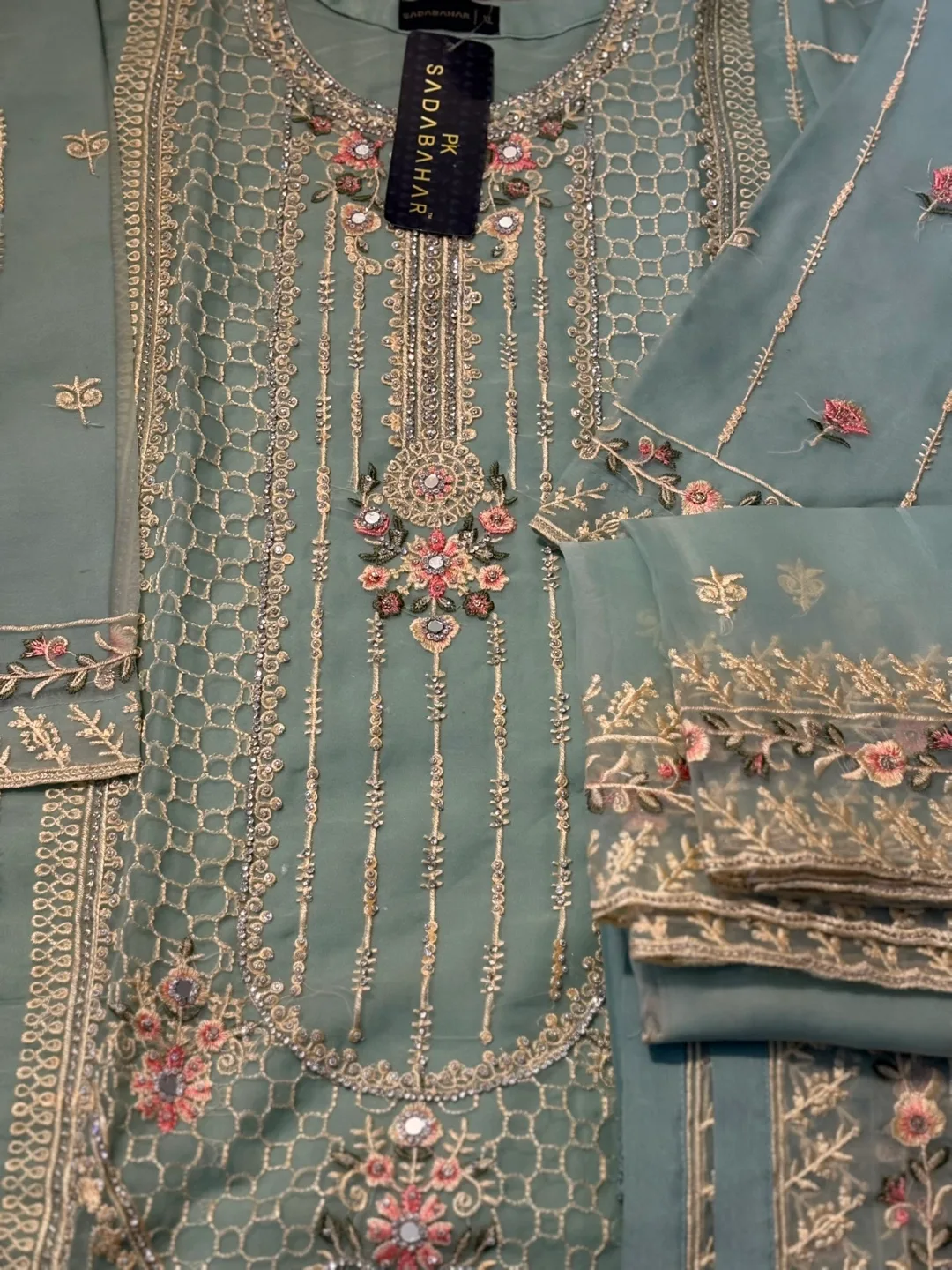 SADABAHAR Embroidered Kurti Set - Size XL image indicator(3)