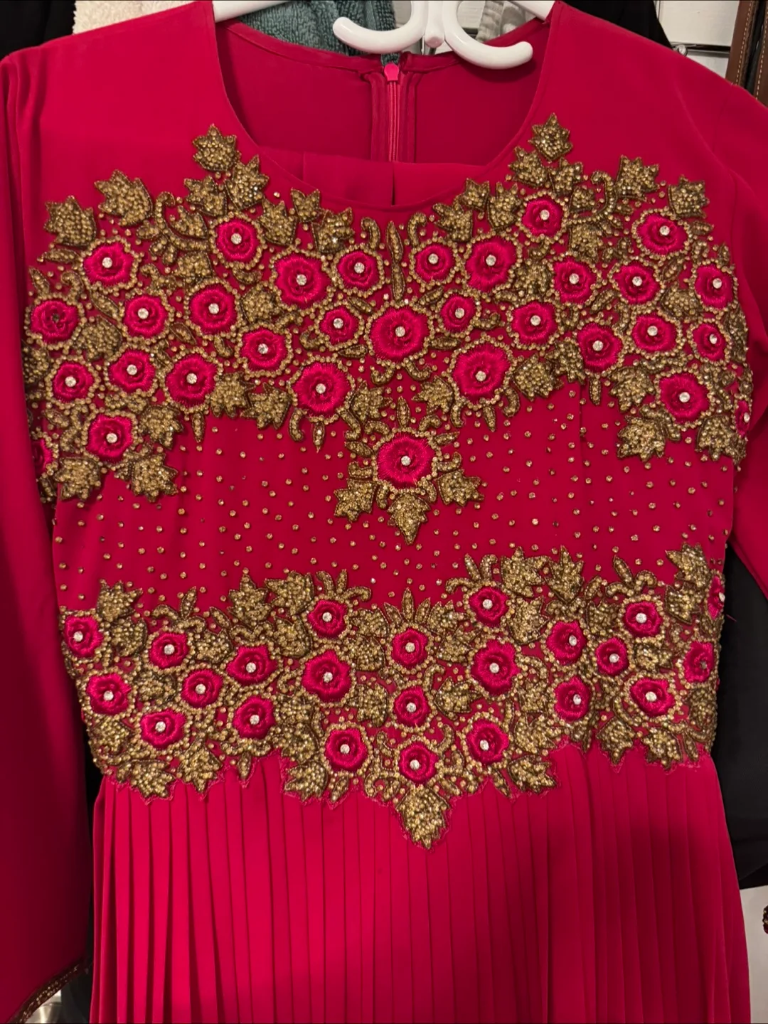 Pakistani Dress image indicator(2)