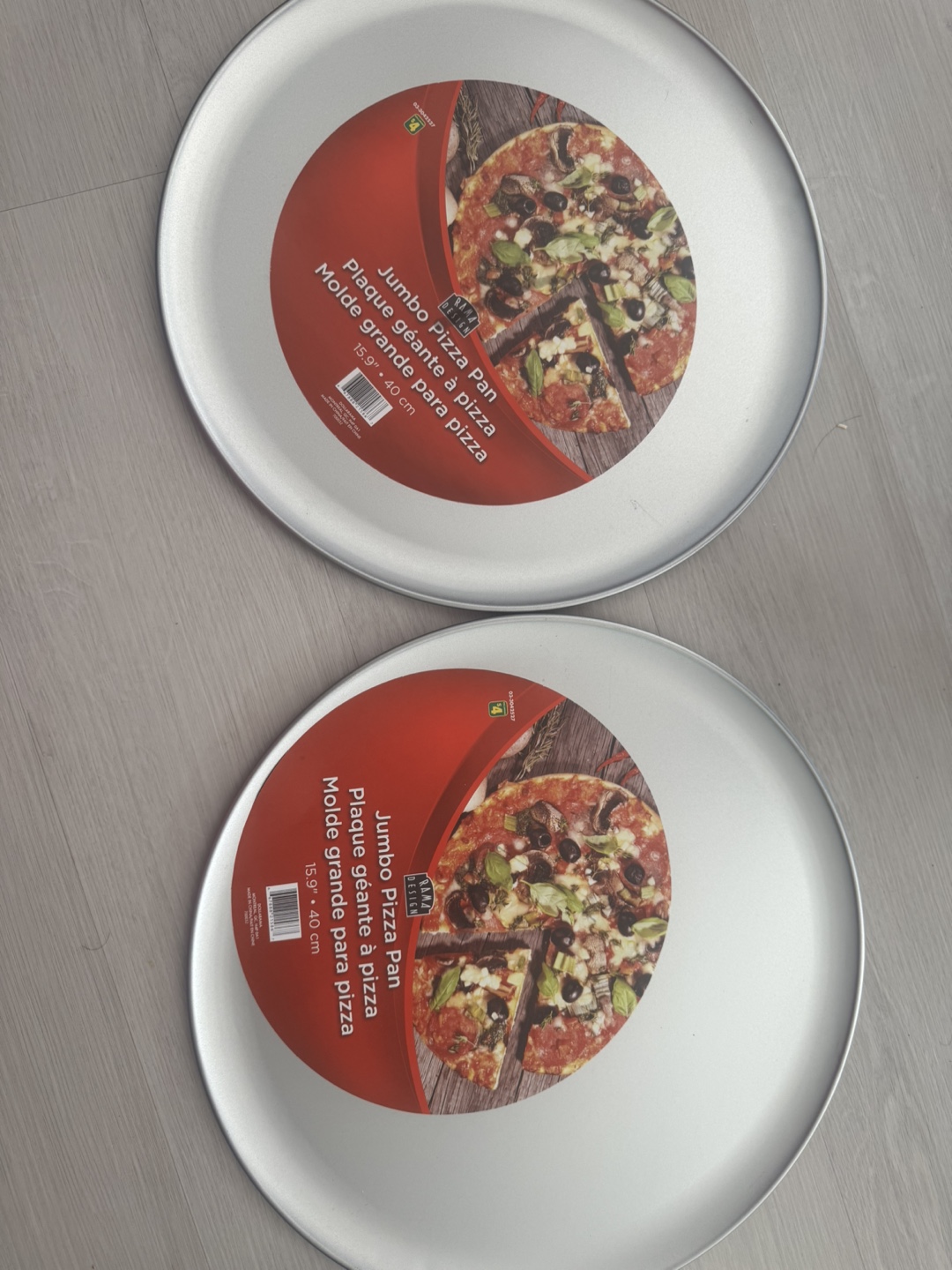 Assorted Baking Pans - Wilton, Dollarama