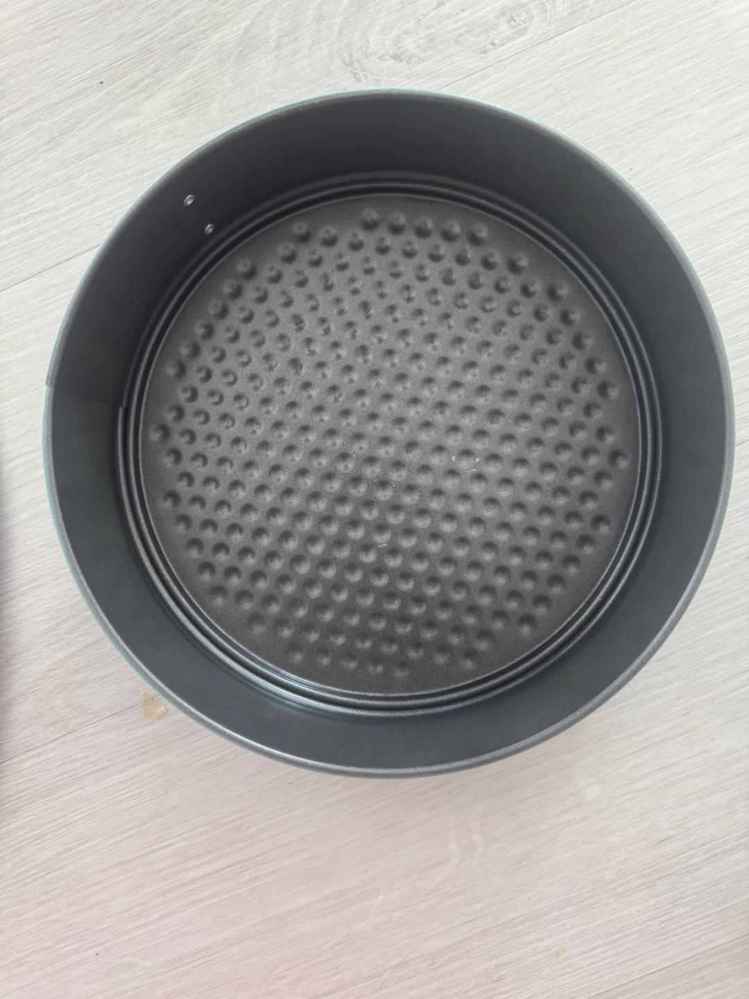 Assorted Baking Pans - Wilton, Dollarama - photo 3
