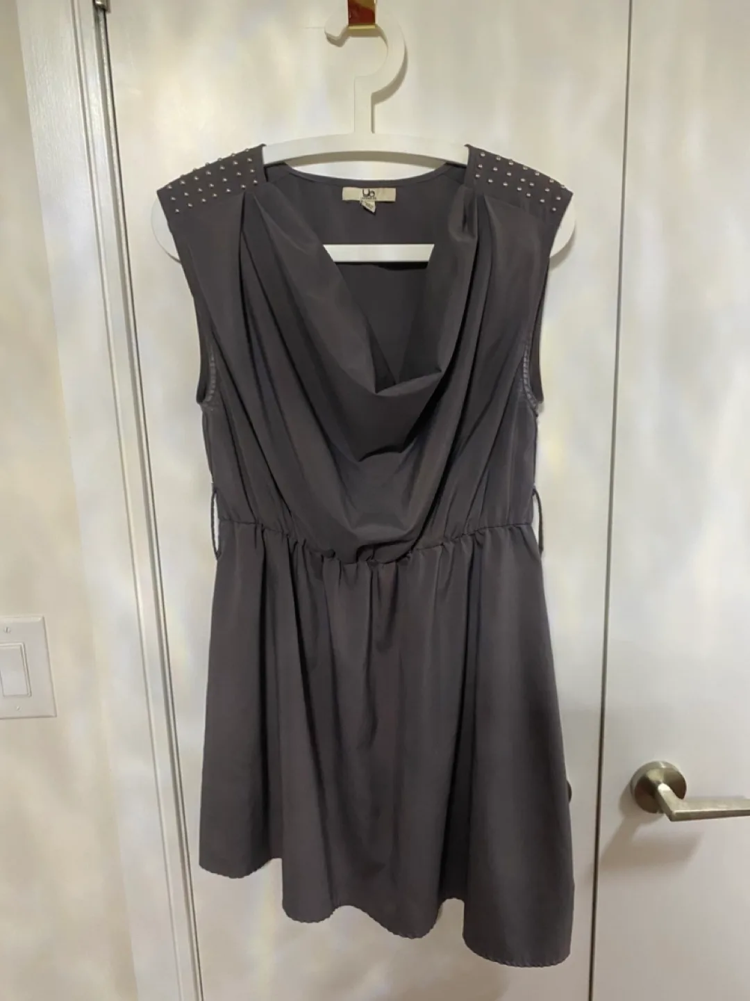 Grey Tunic Shirt - Size L 🇨🇦 thumbnail