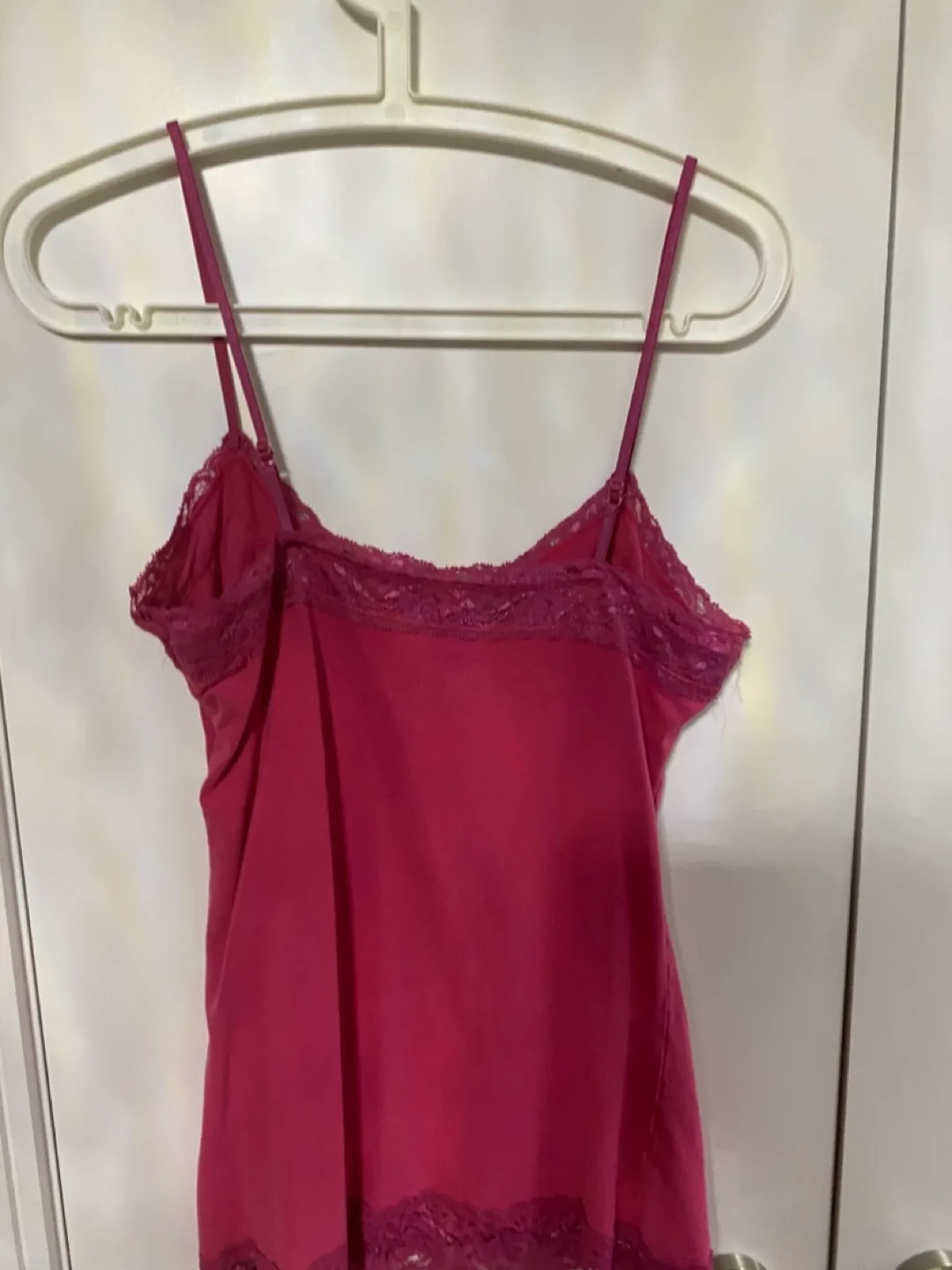 Pink lace trim cami - size large 🇨🇦 image indicator(2)