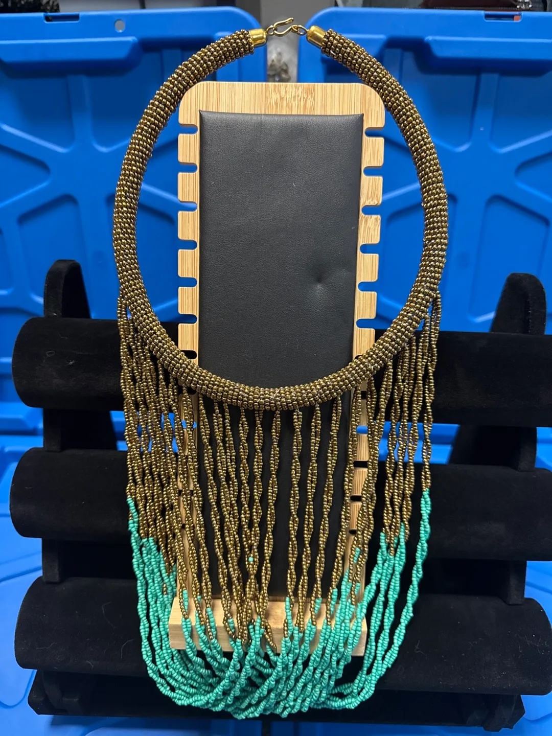 Handmade Beaded Earrings/Necklace/Bracelet Sets image indicator(2)