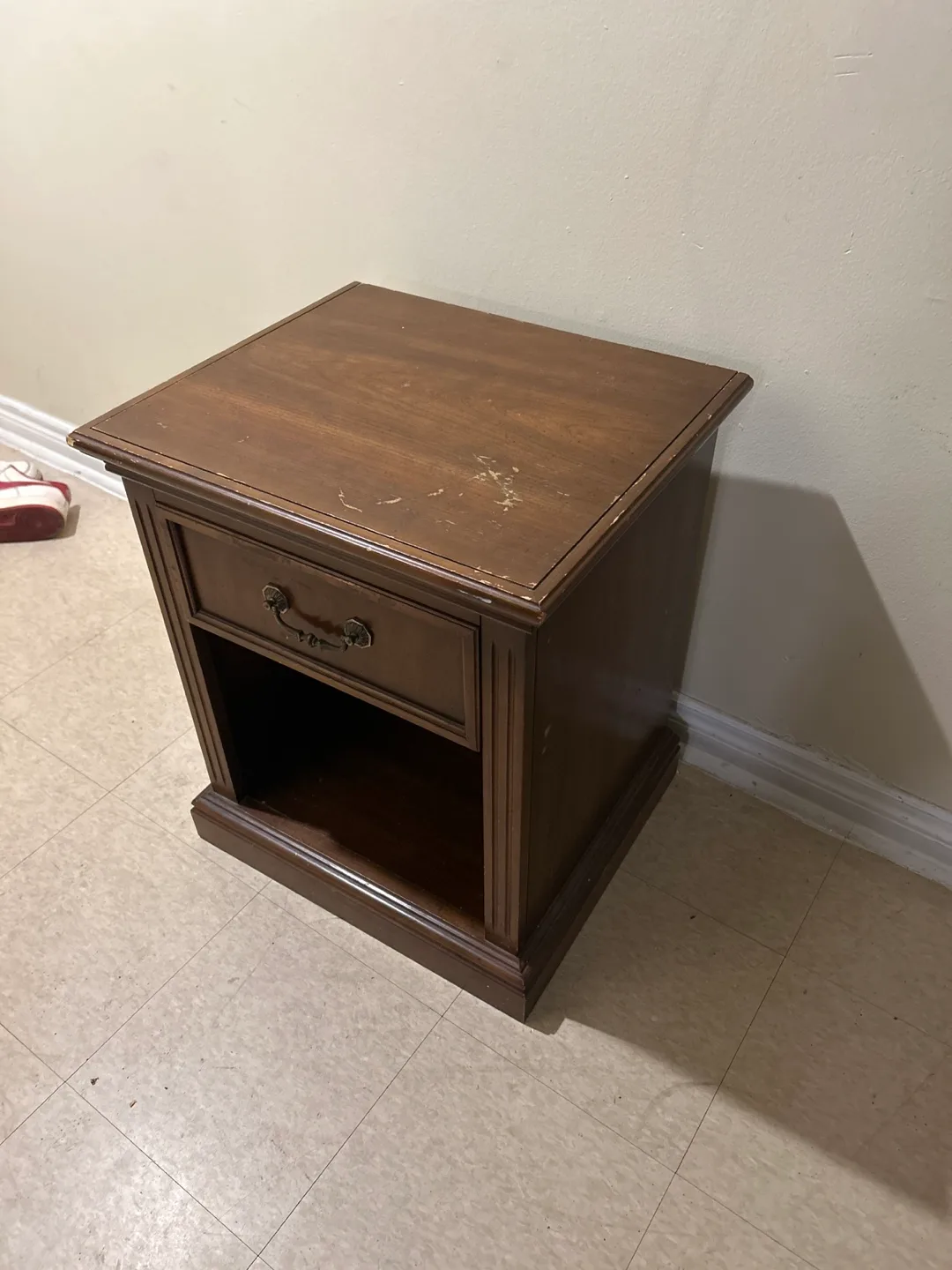 Wooden Nightstand with Drawer image indicator(2)